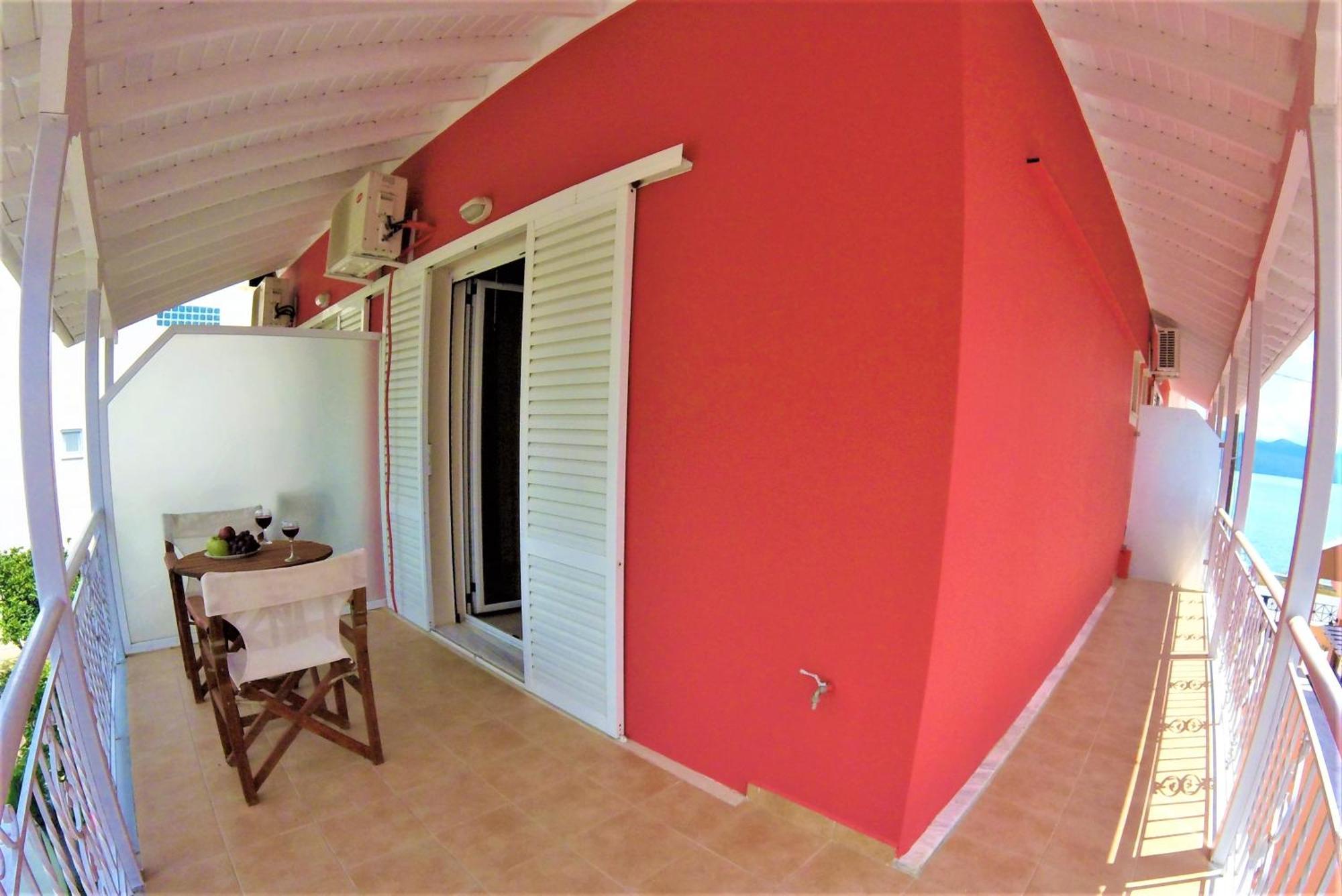 Irini Seaside Studios Nikiana Room photo